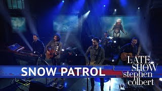 Snow Patrol Performs Dont Give In