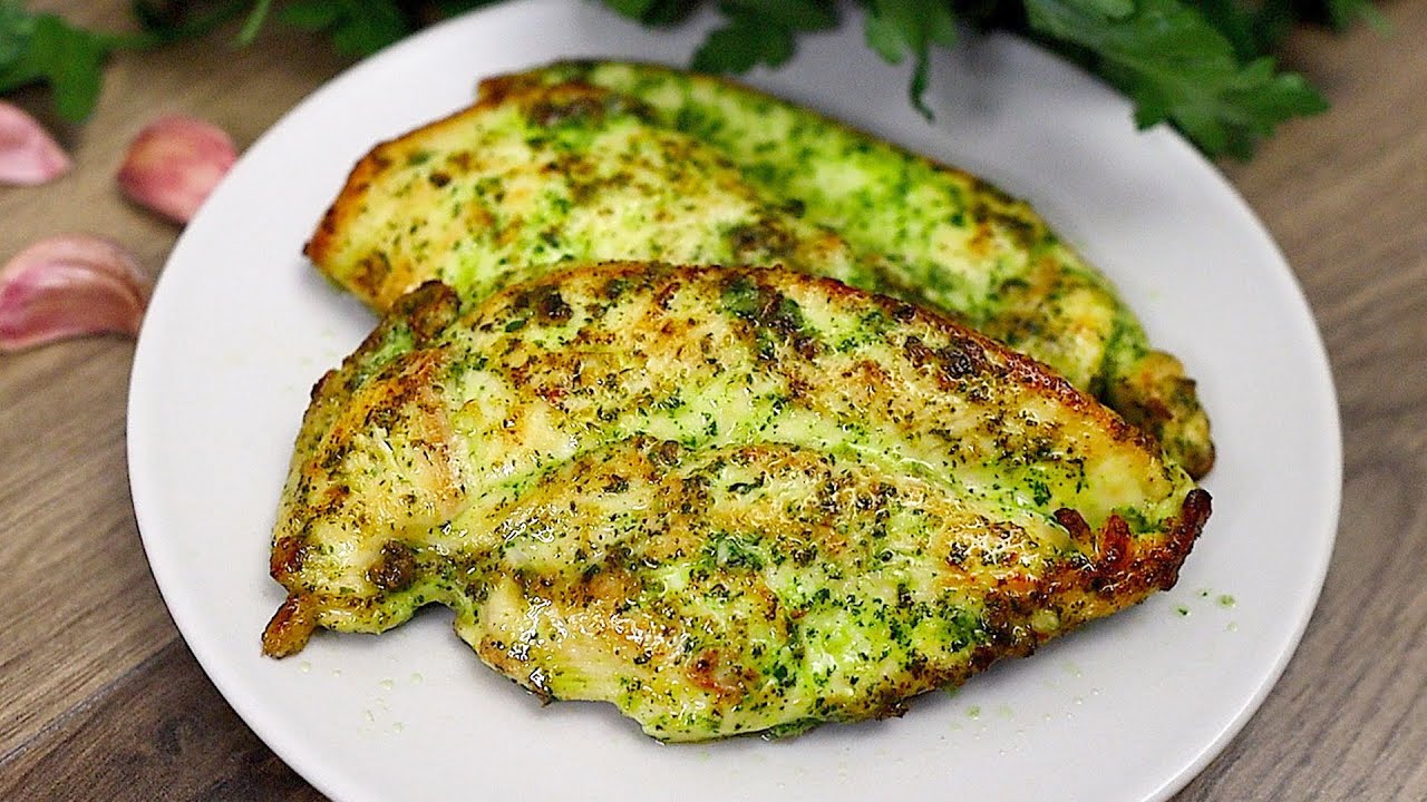 So Kochen Sie Schnell Und Lecker Saftige Hähnchenbrust In Einer Pfanne ...