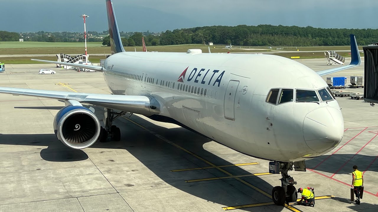 Delta Air Lines Boeing 767-332(ER) Taxi/Takeoff From GVA RWY 04 On 5/26 ...