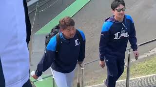 西武【松坂大輔】が階段を上がってくる