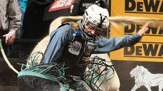 TOP RIDE: Gage Gay puts up 89 points on One Shot (PBR)