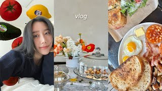 vlog. 지금 제일 핫한 성수동 에스프레소바☕️ 영국식 브런치 | 한남동 맛집 | 리움 마우리치오 카텔란 전시회