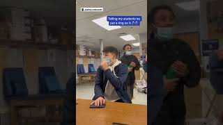 Teacher surprises her students with news she got engaged and their reactions are heartwarming ❤️❤️