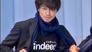 【ゆるコレ】斎藤工、CMで釘をくわえて鉄分摂取!?