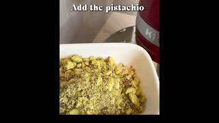 How to Make the Perfect Pistachio Cake soft \u0026 fluffy 🍰🍵 #shorts #pistachio #foodie #cake #healthy