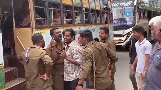 கோவையில் மல்லுக்க்டடிய அரசு-தனியார் பேருந்து டிரைவர்கள்!