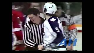 NHL Mar. 21, 1979 Dan Maloney,TOR v Willie Huber,DET (R) Toronto Maple Leafs Detroit Red Wings