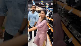 Ashley Look at Mee #ashleylookatme #celebrityvlog #souparnikasubhash #shoppingmania #couplevlog