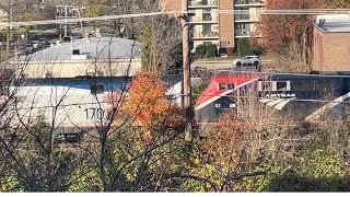 🤩Window Trains🤩Nonstop Amtrak \u0026 Metra Commuter Trains On the #BNSF W Chicago Today #suelovestrains