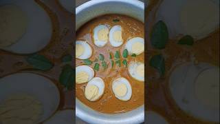 മുട്ട ഗ്രേവി ഇങ്ങനെ തയ്യാറാക്കു😋 Simple Frid coconut Egg curry #Dhaba style Anda curry #Shortes#food