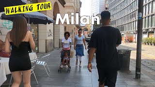 Walking in Milan / Italy