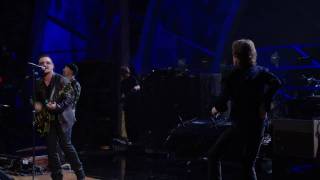 [720p] U2 ft. Mick Jagger, Fergie \u0026 Will.i.am - Gimme Shelter