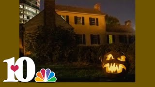 WBIR Vault: Halloween tours at Blount Mansion explore spooky history