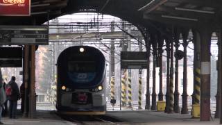 Os 7008 Marianske Lazne - Cheb - Most mit 844 005-9 RegioShark Einfahrt in Karlovy Vary