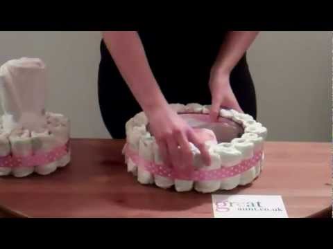 How to make a Nappy Cake - two minute tutorial with printable instruction sheet! How to make a Nappy Cake - two minute tutorial with printable instruction sheet!