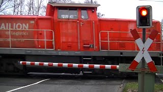 Bahnübergang Osnabrück // German Railroad crossing // Duitse Spoorwegovergang