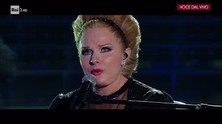 Silvia Mezzanotte è Adele: "Rolling in the deep" - Tale e Quale Show 17/11/2017 Silvia Mezzanotte è Adele: "Rolling in the deep" - Tale e Quale Show 17/11/2017
