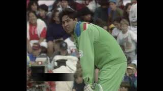 INZAMAM UL HAQ  batting against Newzealand |1992 World Cup