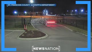 Manhunt underway for 5 escaped Missouri inmates | Rush Hour