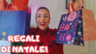 APRO CON VOI TUTTI I REGALI DI NATALE!