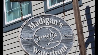 VAWE Wedding Expose - Madigan’s Waterfront