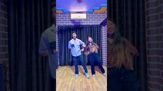 Aage rahiyo na piche rahiyo/trending song/ Dance/Easy step/ankita bisht/#shortvideos #trend