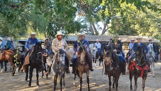 DIVERTIDÍSIMO FESTEJO CON HERMOSOS CABALLOS BAILADORES EN FIESTA DE JORGITO REYES.🐴🐴🐴