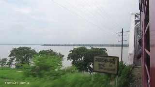 Departing Paniyahwa and crossing the mighty Bagaha bridge over Gandak river - Indian Railways