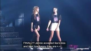 JENLISA jennie accepted lisa's kiss finally!