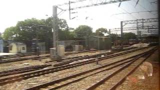 20111030@5817次(EMU700)建國百年接力郵輪式列車~窗景~北新竹→新竹 (07b)