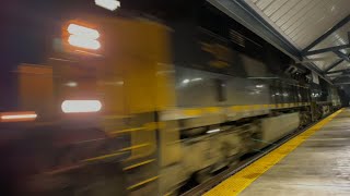 CSX 1871 (ACL heritage unit) leads CSX M421 and more! Railfanning Lorton, VA 12/28/2024