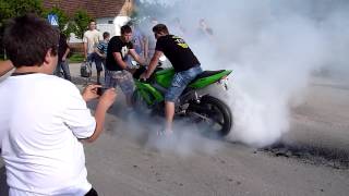 Tire Burn Out Martonos Bikers meeting 4th May 2013