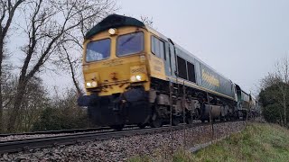 Freightliner 66507 passing through North Luffenham