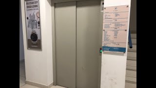 1999 ThyssenKrupp traction elevator (Mod.) - @ Budapest, Rózsadomb Center mall