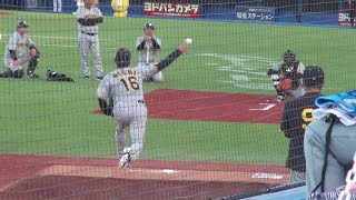 阪神 西勇輝が試合前にブルペンで投球練習　2023年5月24日(水) 神宮球場