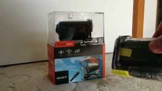 Sony HDR-AS20 Action Cam unboxing.