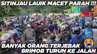 Penuh Sesak, Sitinjau Lauik Macet Parah Sampai Mobil Brimob Juga Ikut Terjebak Saking Parahnya