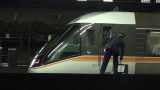 【383系特急ワイドビューしなの】19号＆22号／中央西線洗馬駅通過／　塩尻駅にて乗務員交代の様子／