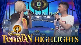 Vhong pinches Vice Ganda | Tawag ng Tanghalan