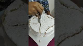 😲pallu vilundhathukku cake ah intha twist ah yosikkave illanga...#shorts #trending #viralvideo