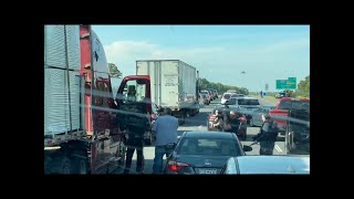 Deputies use traffic to capture murder suspect on I-85