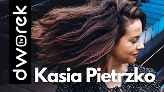 Kasia Pietrzko – improwizacja i wrażliwość - post premiera | „Świat na głowie” #1