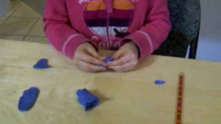 5 yr old making roses from playdough