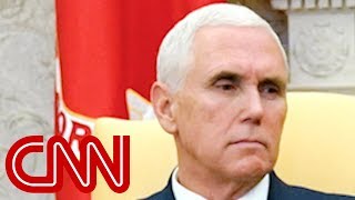 Twitter roasts Pence over Oval Office meeting