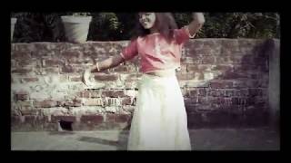 Dance on Kahna soja zara Bahubali 2 Anushka Shetty