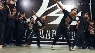 Ladki Pagal Hai - Bollywood dance style 2019 (AK Dance Crew)