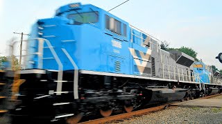 CSX Train Hauls New Chemin de fer Arnaud Quebec EMD Engines