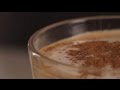 Nespresso - Przepis na kawę „Caffe Latte z lodem