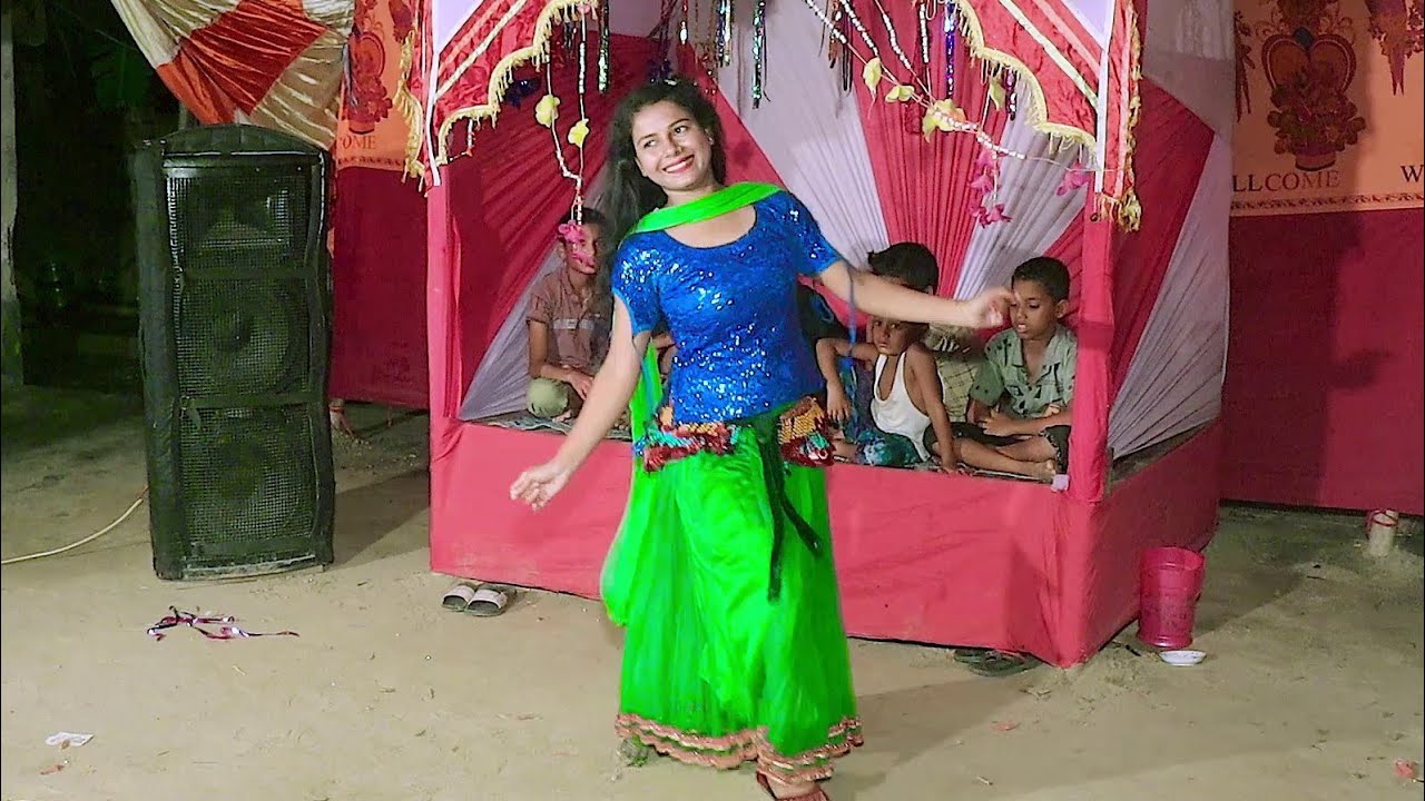 গ্রামের বিয়ে বাড়ির নাচ | Jalaile Je Jole Agun | Bangla New Dance 2024 ...