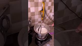 दूध में गिरा साँप 🐍 Himanshu दूध पी गया 😭 Viral Video ज़रूर देखें!